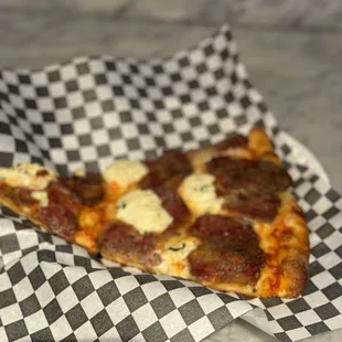 Cheese Pizza