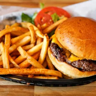 Cheese burger with fries