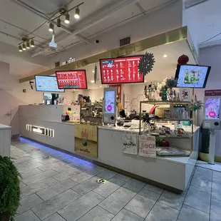 Menu and order screens