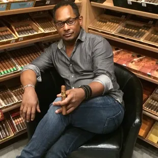 Ya never know who is going to stop by..World Renown Techno DJ Derrick May, Just finished smoking 2014 #1 Cigar of the Year!