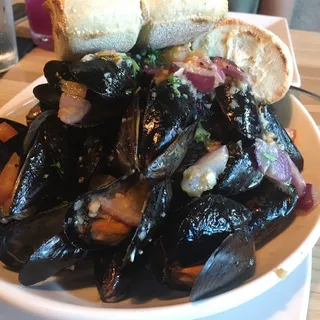 Prince Edward Island Mussels