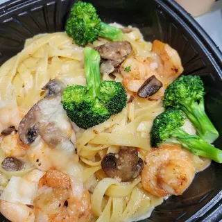 Shrimp Alfredo