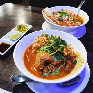 Tom Yum Noodle