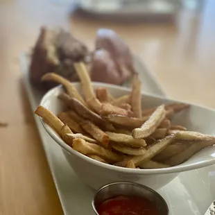 Merchant Burger with French Fries