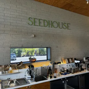 Seedhouse logo