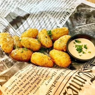 Mac n Cheese bites