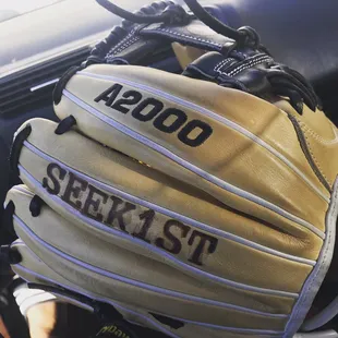 Still my favorite glove.  Had a contract with them as a player.  Not another glove like it.