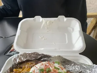 Akins Store - Bbq, Feed & More