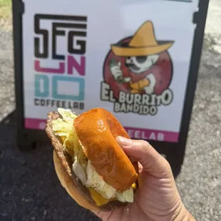 Smash burger by El Burrito Bandido food truck