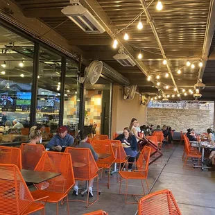 Such a chill place. Families, groups, couples, a spot for everyone.
