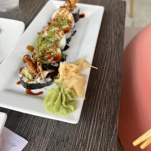 Soft shell crab roll