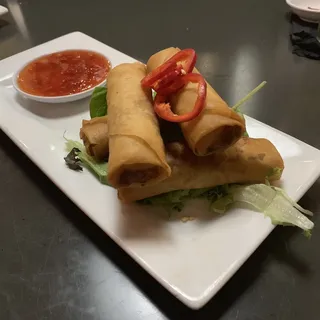 Mommas Famous Egg Rolls