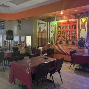 Dining and band area