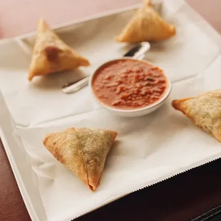 Meat Samosa (Beef &amp; Chicken)
