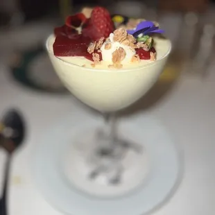 Limoncello mousse dessert