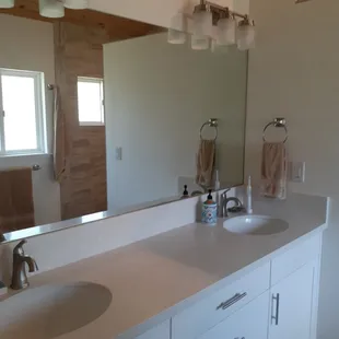 Calacatta Vincenza quartz from Selective Stone