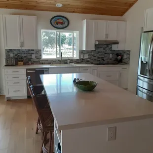 Calacatta Vincenza quartz