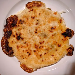 Loroco Pupusa