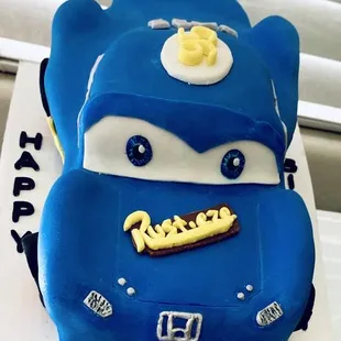 a blue car with teeth