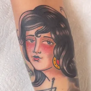 Girl face traditional by Dez