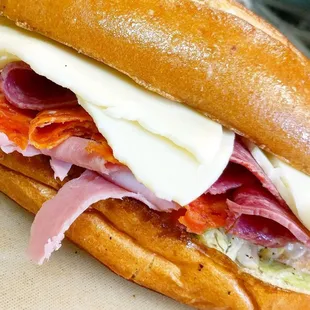  sub sandwich with meat and cheese