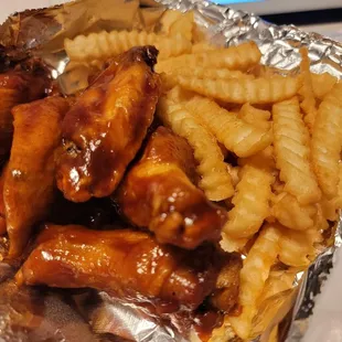 hicken wings and french fries