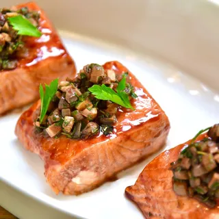 Red Wine Glazed Salmon Filet