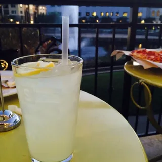 Tahitian Vanilla Lemonade