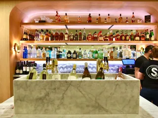 Selland's Market-Café