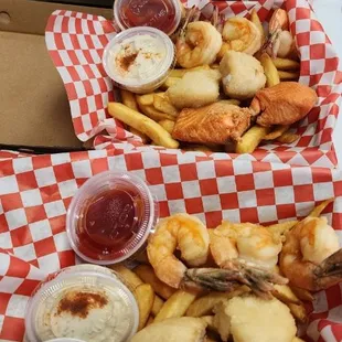 Sellwood Fish and Chips open during Heatwave