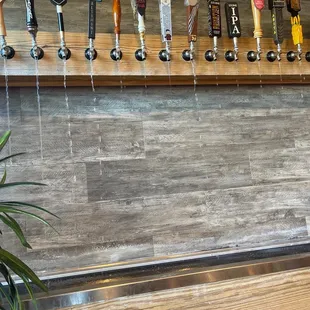 Good vibes ! Live music and affordable food for the area. Very nice staff and super accommodating ! Love it (: