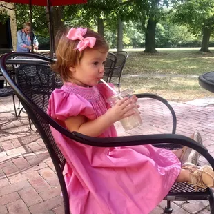 Such a perfect lunch spot! Amazing food, beautiful ambience. Could eat here every day!