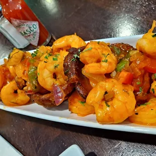 Tostones stuffed with Shrimps
