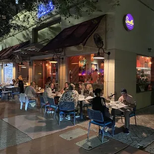 Outside of restaurant with outdoor seating