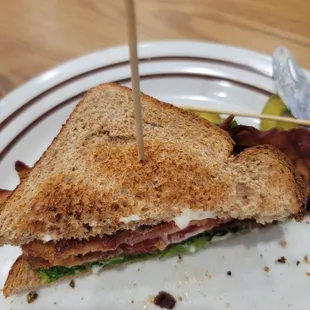 1/2 of a BLT