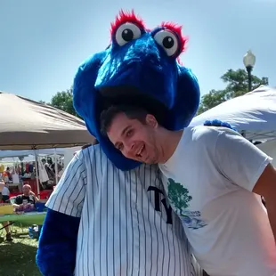Blue was there and tried to eat this Mets fan!!!