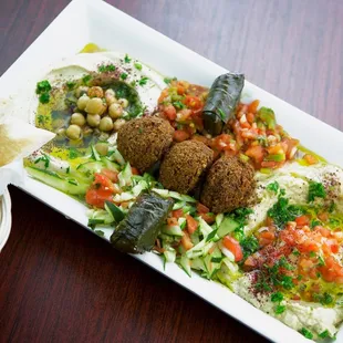 a platter of falaf and pita bread