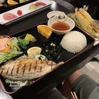 Saba Shioyaki Bento