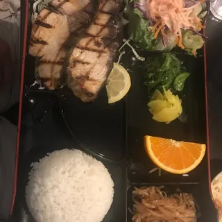 Fried Hamachi Bento
