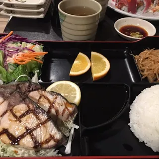 Hamachi Teriyaki Bento