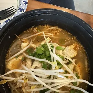 ramen and noodles, food