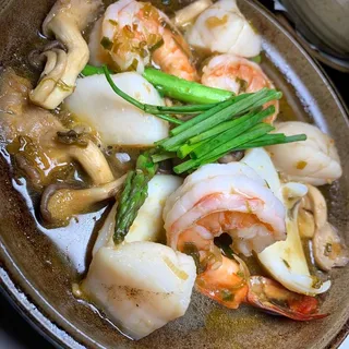 Seafood Toban with Chili Ginger Garlic Soy