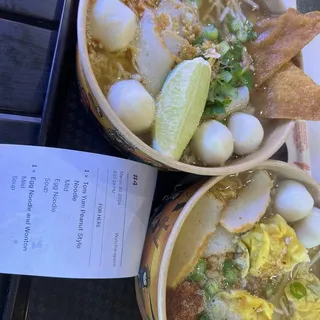 Tom Yum Peanut Style Noodle