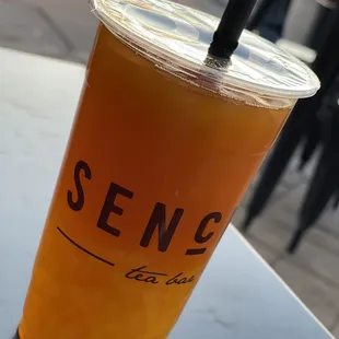 Mango green tea