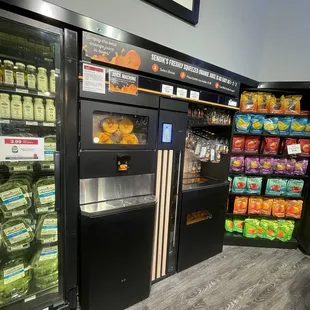 New fresh OJ machine : summer 2024