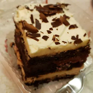 Some velvet something cake.