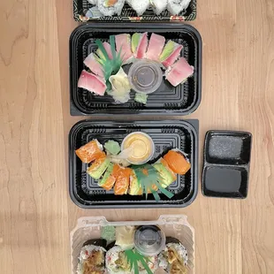 Philly roll Yellowtail delight Salmon Delight Yellowtail delight