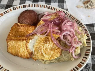 Deli's Cafe