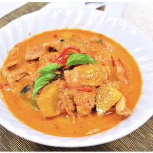 Red curry chicken