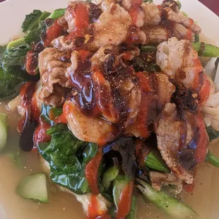 Combination chow fun